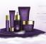 طرح پوستر لایه باز محصولات آرایشی و بهداشتی به صورت 3 بعدی